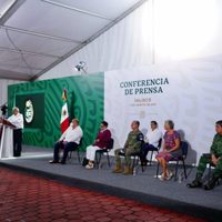 "Vamos avanzando" en seguridad, insiste AMLO y afirma: lo que más preocupa a la gente son los baches