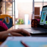 Vuelta al cole: cómo comprar las computadoras en la tienda del Banco Nación