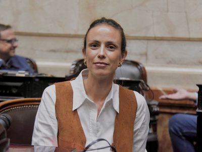 El PJ de Neuquén cuestionó a Tanya Bertoldi por no dar quórum en la Cámara de diputados para rechazar un decreto