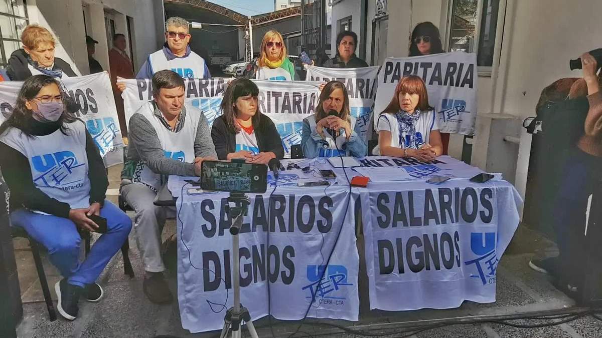 Conferencia de prensa de las autoridades de la UNTER. Fuente: (Twitter)