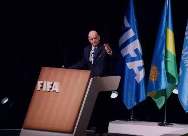 Anuncio de Gianni Infantino, presidente de la FIFA