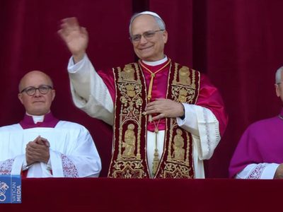 Hablando español y recordando a Francisco: Esto dijo el Papa León XIV en su primer discurso