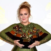 Adele y Sam Smith son dos artistas únicos, pero esta teoría insiste en que son la misma persona