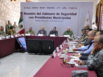 La extorsión, principal reclamo de alcaldes de Michoacán en reunión con García Harfuch