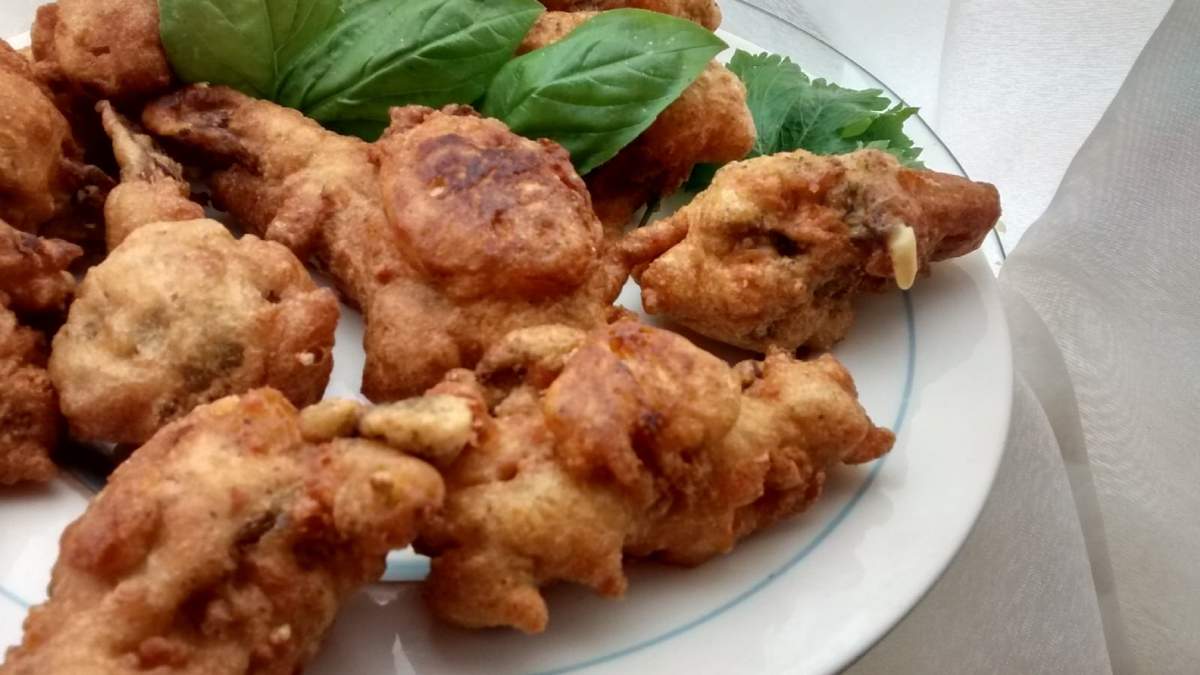 Buñuelos de pollo. Fuente: (Instagram)