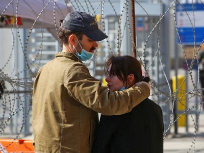 Estados Unidos recibirá a 100 mil refugiados ucranianos, pero deportó a 20 mil haitianos en 2021
