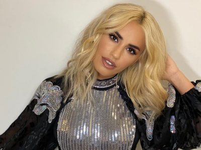 ¿Qué quiso decir? A Lali Espósito se le pasó un detalle importante en... ¿¡A propósito!?