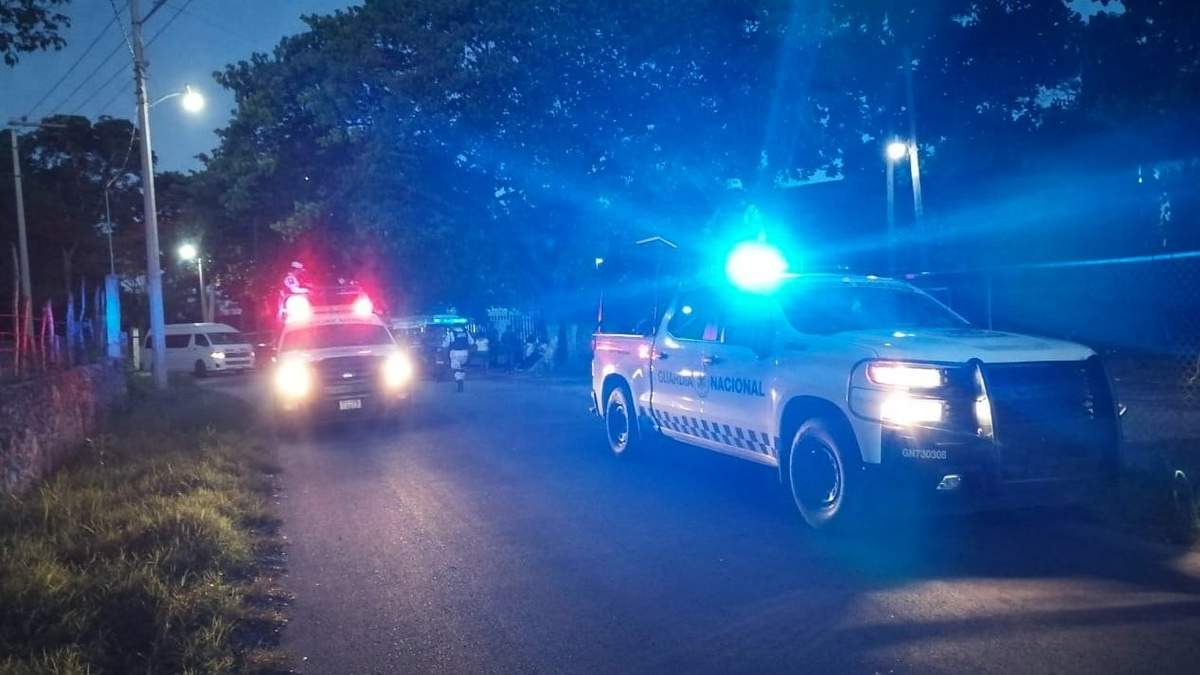 El Ejército Mexicano, la Guardia Nacional y la Fiscalía General de Justicia del estado investigan conjuntamente los crímenes.