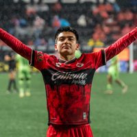 Con penal a lo Panenka, el joven Gilberto Mora coloca a Tijuana en cuartos de final (Video)