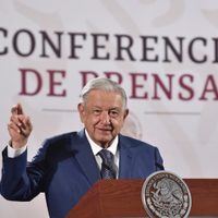 Feminismo silencioso de Beatriz Gutiérrez Müller “es un buen libro": AMLO