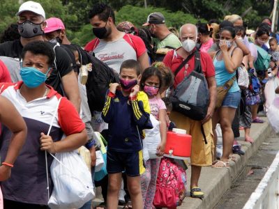 Migrantes venezolanos en Trinidad y Tobago serán vacunados contra el coronavirus