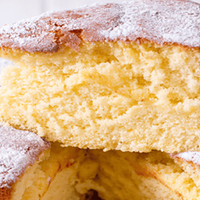 Torta de yogur: con 2 huevos y estos ingredientes, prepará el postre más rico para acompañar con mates