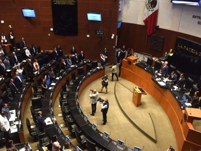 Senado puede declararse impedido para acatar la orden de una juez sobre el INAI: esto dijo Mancera
