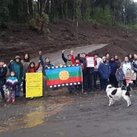 Comunidad mapuche reclama por el transporte escolar para 25 niños de Villa La Angostura
