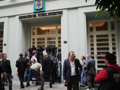 Justicia argentina ordena nuevos allanamientos en AFA por presunto lavado de dinero de 560 mdd