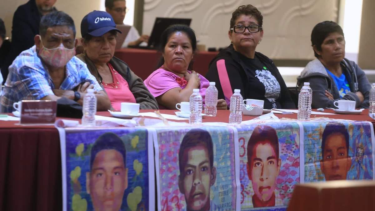 Familiares de los 43. Reclamos y peticiones