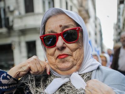 Hebe de Bonafini disparó contra Berni y lo comparó con Bullrich: "Está metido en un barril de tinto"