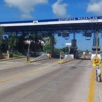 Sinaloa: Grupo armado roba vehículo a la titular de la subsecretaría de DDHH