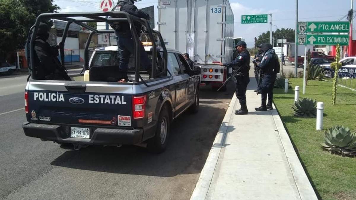 Agentes de la Policía Estatal de Oaxaca