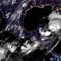 Por tormenta "Michael", el gobierno de Q. Roo activa la alerta amarilla y suspende clases
