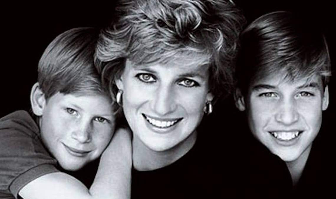 Lady Di y sus hijos. Fuente: (Instagram)
