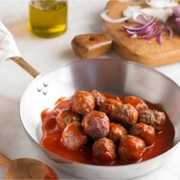 La carne está muy cara: hacete estas albóndigas rellenas más baratas y que son un 10
