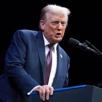 Trump pide a Corte Suprema orden de emergencia para mantener congelada ayuda extranjera