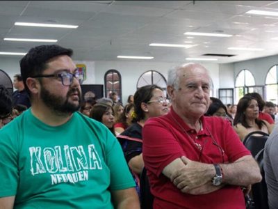 El sector de Parrilli en el kirchnerismo impulsa la candidatura del exlegislador Carlos Vivero