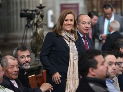 Carlos Aguiar oficia su primera misa como arzobispo en la Basílica; llama a la reconciliación