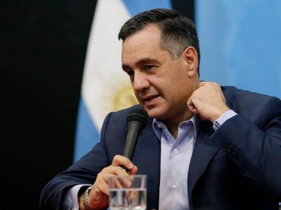 Finocchiaro se despachó contra Kicillof y Baradel