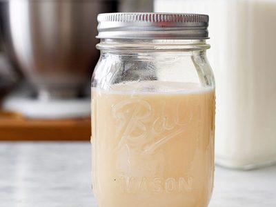 Leche condensada keto con solo 2 ingredientes: así de fácil la podés hacer en casa y tan rica como la comprada