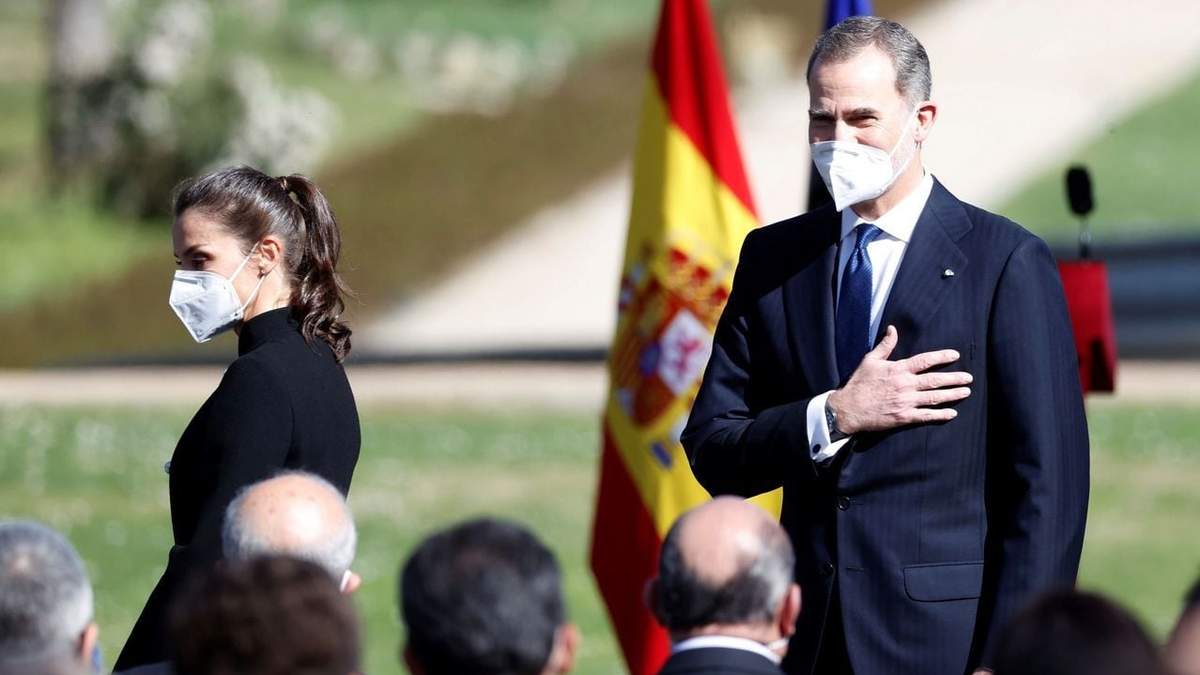 La reina Letizia y el rey Felipe VI. Fuente: (Instagram)