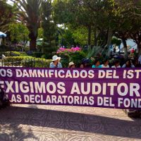 Los Olvidados, marcha-caravana de damnificados, avanza hacia la Ciudad de México