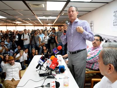 Caso Javier Valdez: El gobernador delega investigación y su fiscal la elude