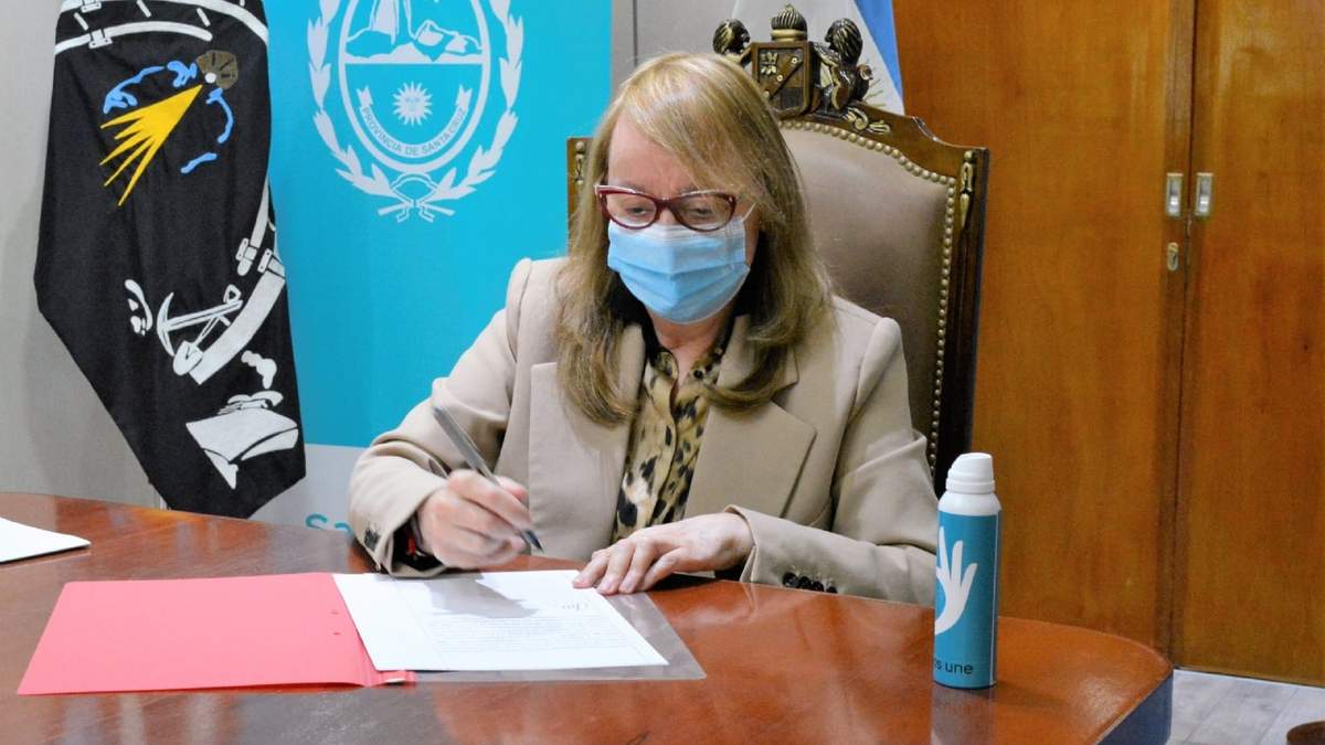 Alicia Kirchner, gobernadora de Santa Cruz. Fuente: (Twitter)