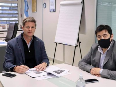 Hoy llega Luciano Scatolini para la entrega de créditos de viviendas y loteos