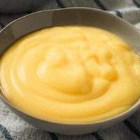 La crema pastelera, la base de los mejores postres