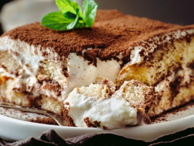 Tiramisú económico, sin huevos ni queso mascarpone: la forma sencilla de reemplazar estos costosos ingredientes