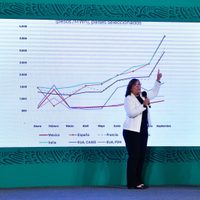 Nahle desglosa reforma eléctrica y dice que "no se va a nacionalizar ni un tornillo"
