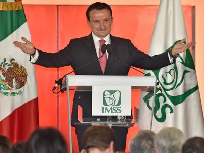 IMSS señala a Mikel Arriola por irregularidades en la compra de elevadores