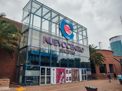 El incidente en un shopping que terminó con 34 menores de edad en la comisaría