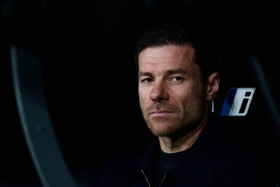 Xabi Alonso fichó como nuevo director técnico del Chelsea con un contrato de cuatro años