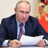 Invasión de Ucrania está "justificada plenamente" y "se desarrolla con éxito": Putin