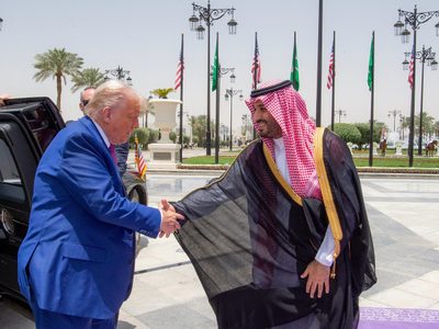 Trump ya inició su gira en  Arabia Saudita