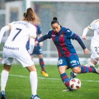 Con tres goles de Charlyn Corral, el Levante se impone 7-0 al  Málaga