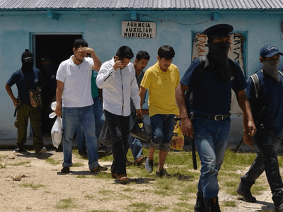 Profesores de Tuxtepec retenidos en La Mixtequita ya fueron liberados