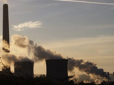 El 2022 fue el año en el que más carbón se usó, de acuerdo con la AIE