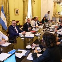 Home office: Alberto Fernández cumple la cuarentena por el coronavirus y trabaja desde Olivos