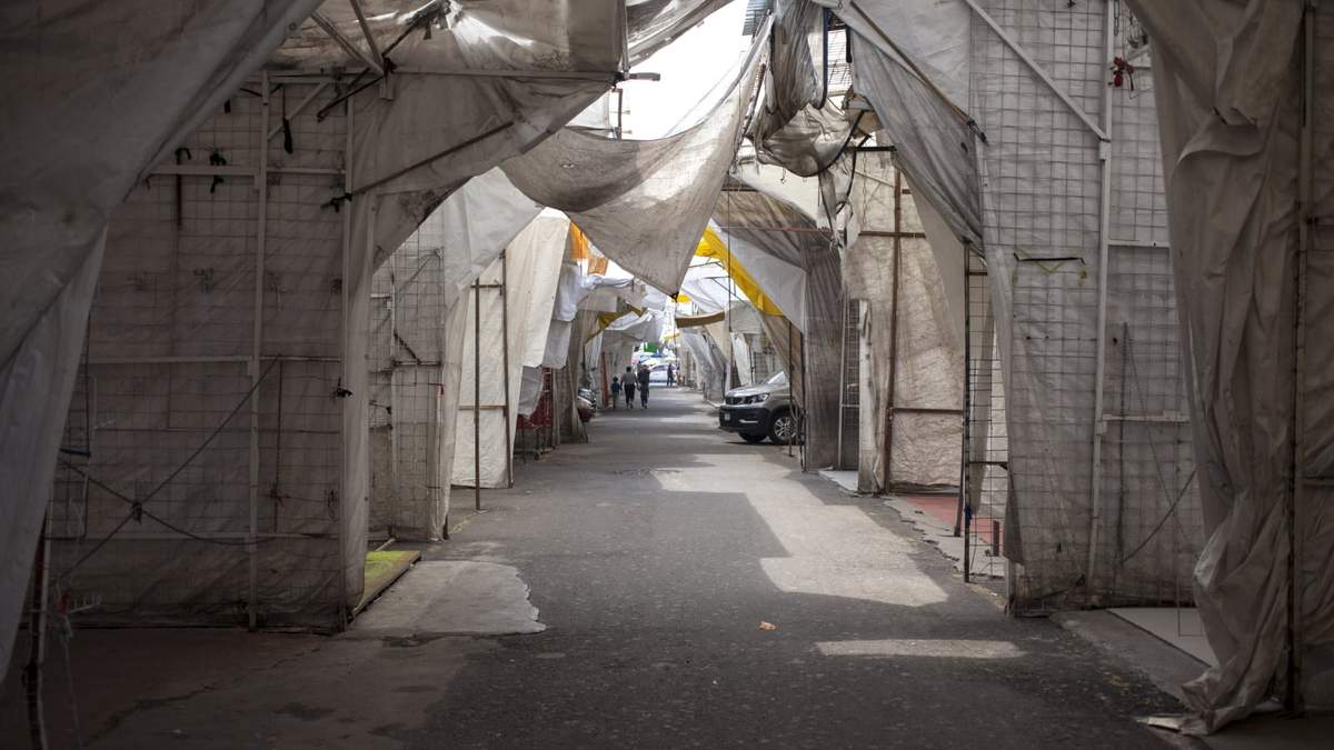 Pasillos de Tepito en martes