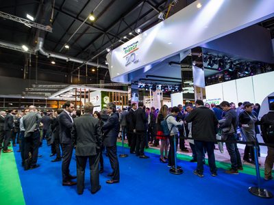 Omar Gutiérrez participó de la inauguración de la Argentina Oil & Expo